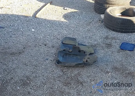 2013 Chrysler 300 Motown z USA, uszkodzony, nr VIN 2C3CCARG7DH644658